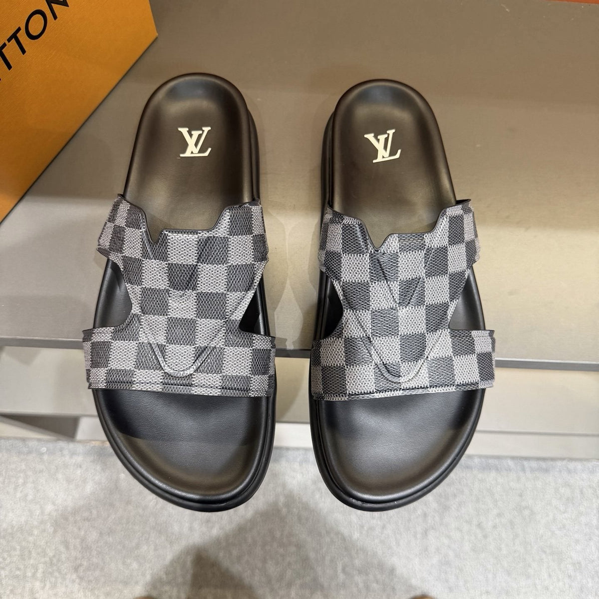 Louis Vuitton Checkerboard Crossover Slide Sandals